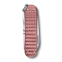 Load image into Gallery viewer, Multiherramienta Victorinox Classic SD Precious Alox, Gentle rose 0.6221.405G