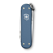 Load image into Gallery viewer, Multiherramienta Victorinox Classic SD Alox Glacial Blue E.D. 2026, 0.6221.L26