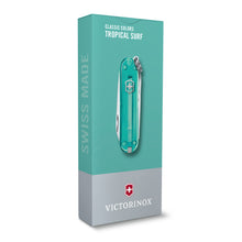 Cargar imagen en el visor de la galería, NAVAJA VICTORINOX CLASSIC SD, TROPICAL SURF 0.6223.T24G
