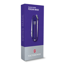 Cargar imagen en el visor de la galería, NAVAJA VICTORINOX CLASSIC SD, PERSIAN INDIGO 0.6223.T29G
