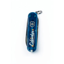 Load image into Gallery viewer, Navaja Victorinox Classic SD Orgullo Tricolor Edición Mundial
