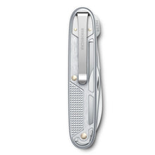 Load image into Gallery viewer, Multiherramienta Victorinox Synegy Alox, Plata 0.8216.26
