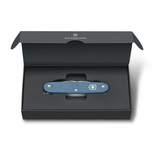 Load image into Gallery viewer, Multiherramienta Victorinox Pioneer X Alox Glacial Blue ED. 2026, 0.8231.L26