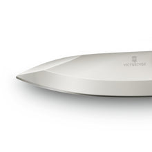 Cargar imagen en el visor de la galería, NAVAJA VICTORINOX EVOKE ALOX SILVER, 0.9415.D26
