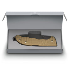 Load image into Gallery viewer, Multiherramienta Victorinox Evoke BS Alox, beige 0.9415.DS249