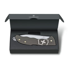 Load image into Gallery viewer, Multiherramienta Victorinox Hunter Pro Alox Thunder Gray ED. 2022, 0.9415.L22