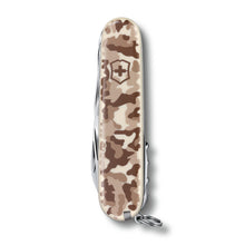 Load image into Gallery viewer, Multiherramienta Victorinox Huntsman, Camuflada desierto 1.3713.941