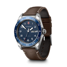 Load image into Gallery viewer, RELOJ VICTORINOX SWISS ARMY QUARTZ 42MM, CUERO CAFE 242040