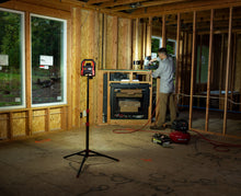 Load image into Gallery viewer, LINTERNA COAST WLR2 WORK LIGHT, 2000 LUMENES, NEGRA 30203