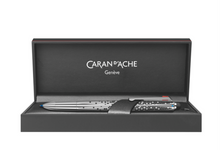 Cargar imagen en el visor de la galería, BOLIGRAFO MULTIFUNCIONAL CARAN D' ACHE RNX 316, 4583.082