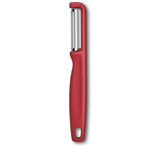 Load image into Gallery viewer, PELADOR VICTORINOX ASERRADO IOTA, ROJO 6.0943.1