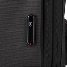 Load image into Gallery viewer, MORRAL VICTORINOX TOURING 2.0 TRAVELLER BACKPACK, NEGRO 612120