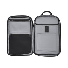 Load image into Gallery viewer, MORRAL VICTORINOX TOURING 2.0 TRAVELLER BACKPACK, NEGRO 612120
