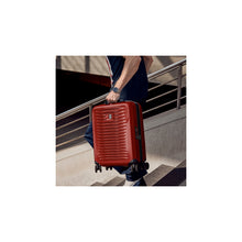 Cargar imagen en el visor de la galería, MALETA VICTORINOX AIROX GLOBAL HARDSIDE CARRY-ON, ROJO 612498
