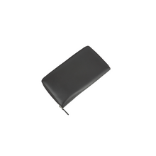 Load image into Gallery viewer, PORTA PASAPORTE ZIP CARAN D' ACHE CUERO EBANO 6211.059