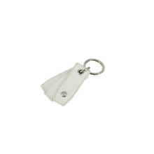 Cargar imagen en el visor de la galería, LLAVERO LEMAN CARAN D' ACHE CUERO BLANCO, 6239.001