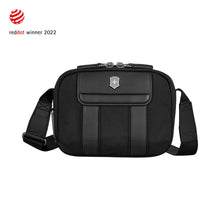 Cargar imagen en el visor de la galería, MANOS LIBRES VICTORINOX ARCHITECTURE URBAN2 COMPACT, 653349