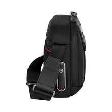 Cargar imagen en el visor de la galería, MANOS LIBRES VICTORINOX ARCHITECTURE URBAN2 COMPACT, 653349