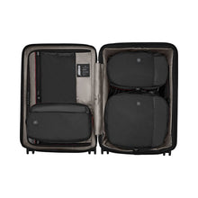 Load image into Gallery viewer, SET DE ESTUCHES DE VIAJE VICORINOX TRAVEL ESSENTIALS PACKING CUBE SET, 653360