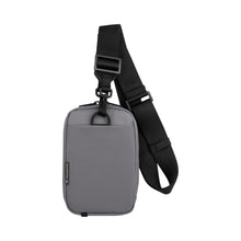Load image into Gallery viewer, BOLSO VICTORINOX TRAVEL ESSENTIALS CITY POUCH, NEGRO 653377