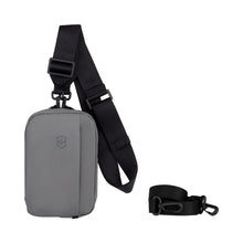 Load image into Gallery viewer, BOLSO VICTORINOX TRAVEL ESSENTIALS CITY POUCH, NEGRO 653377