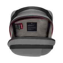 Load image into Gallery viewer, MANOS LIBRES VICTORINOX TRAVEL ESSENTIALS, GRIS 653591