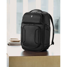 Cargar imagen en el visor de la galería, MORRAL VICTORINOX WERKS TRAVELER DELUXE BACKPACK, NEGRO 653644