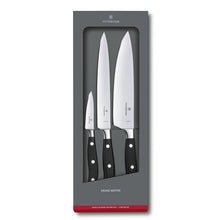 Cargar imagen en el visor de la galería, SET DE CUCHILLOS FORJADOS X3 VICTORINOX 7.7243.3
