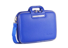 Cargar imagen en el visor de la galería, MALETIN BOMBATA OVERNIGHT AZUL PARA PORTATIL DE 13" FG021318