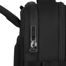 Load image into Gallery viewer, MORRAL VICTORINOX WERKS TRAVELER COMPACT BACKPACK, NEGRO 653642