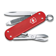 Load image into Gallery viewer, Multiherramienta Victorinox Classic SD Alox Sweet berry, 0.6221.201G