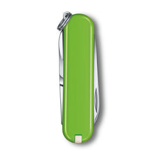 Load image into Gallery viewer, Multiherramienta Victorinox Classic SD Smached avocado, 0.6223.43G
