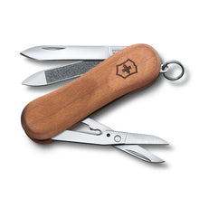 Load image into Gallery viewer, Navaja Suiza Victorinox Excutive Wood