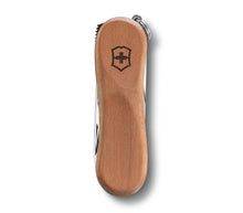 Load image into Gallery viewer, Navaja Suiza Victorinox Nail Clip
