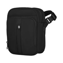 Cargar imagen en el visor de la galería, BOLSO VICTORINOX VERTICAL TRAVEL COMPANION, NEGRO 610605