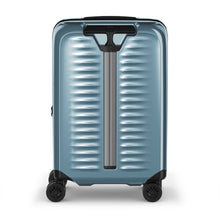 Cargar imagen en el visor de la galería, MALETA VICTORINOX FREQUENT FLAYER CARRY-ON, AZUL CLARO 610916