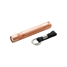 Cargar imagen en el visor de la galería, LINTERNA DE LLAVERO MAGLITE LED SOLITAIRE, ROSE GOLD J3ASV2
