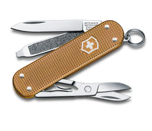 Cargar imagen en el visor de la galería, Multiherramienta Victorinox Classic SD Alox, Wet sand 0.6221.255G
