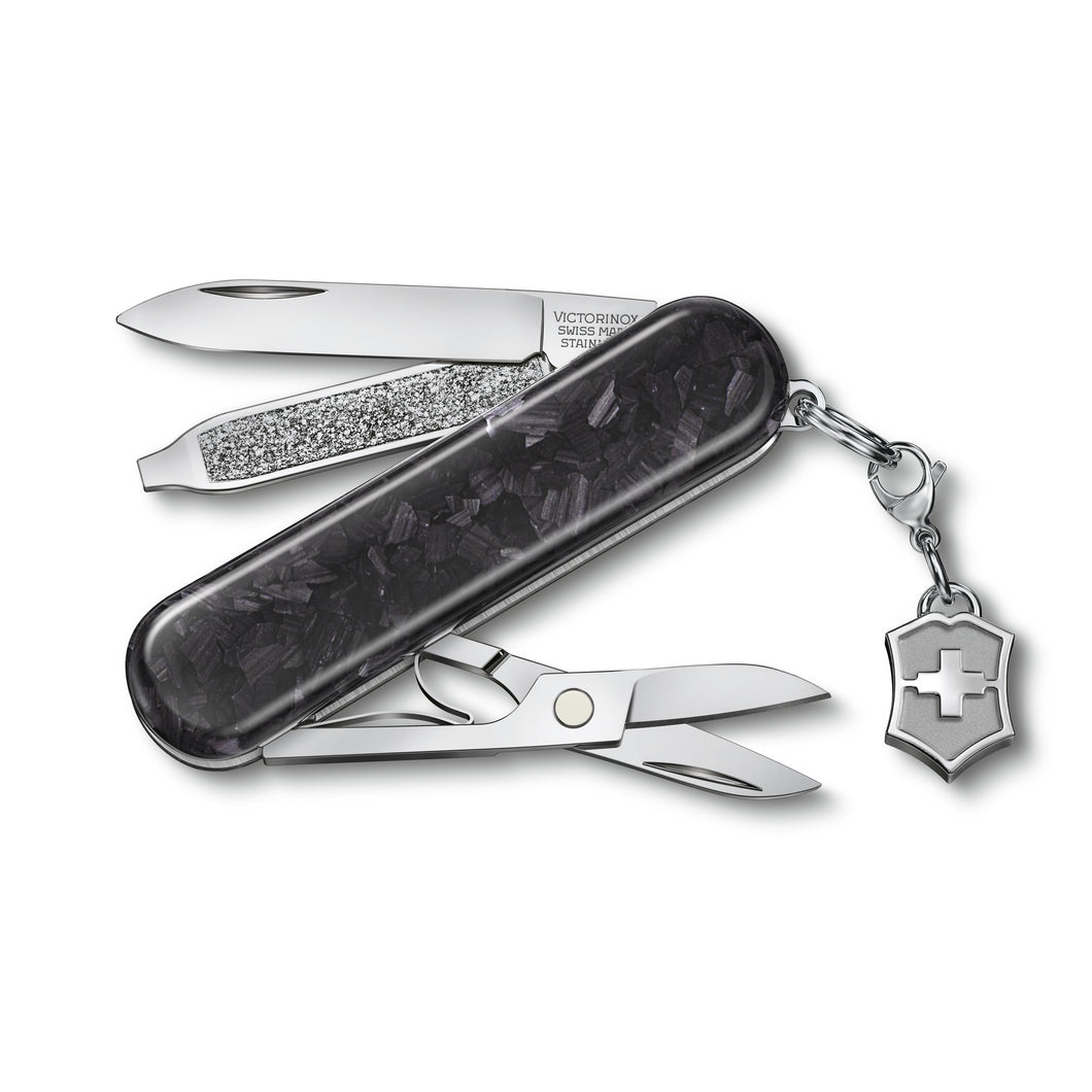 Multiherramienta Victorinox Classic SD Brilliant Carbon, 0.6221.90