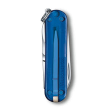 Load image into Gallery viewer, Navaja Victorinox Classic SD Orgullo Tricolor Edición Mundial, Azul translucida
