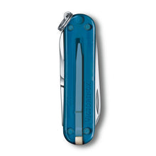Cargar imagen en el visor de la galería, Multiherramienta Victorinox Classic SD, Sky high 0.6223.T61G
