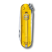 Cargar imagen en el visor de la galería, Multiherramienta Victorinox para Classic SD, Tuscan sun 0.6223.T81G
