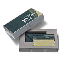 Cargar imagen en el visor de la galería, Swiss Card Victorinox New York Style, 0.7100.E223
