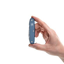 Load image into Gallery viewer, Multiherramienta Victorinox Pioneer X Alox Glacial Blue ED. 2026, 0.8231.L26
