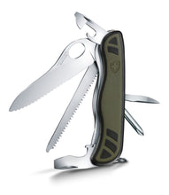 Load image into Gallery viewer, Multiherramienta Victorinox del Soldado Suizo, 0.8461.MWCH
