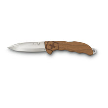 Cargar imagen en el visor de la galería, NAVAJA VICTORINOX EVOKE, WOOD 0.9415.D630
