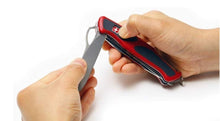 Cargar imagen en el visor de la galería, Multiherramienta Victorinox Ranger grip 78 M, 0.9663.MC
