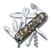 Cargar imagen en el visor de la galería, Multiherramienta Victorinox Climber, Camuflada 1.3703.94
