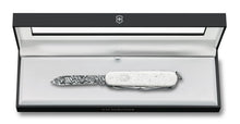 Cargar imagen en el visor de la galería, Multiherramienta Victorinox Special Companion Damast edición limitada, 1.3901.J25
