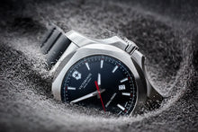 Load image into Gallery viewer, RELOJ VICTORINOX I.N.O.X. 43MM NEGRO, 241682.1
